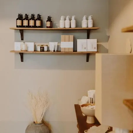 Village By Boa アパート